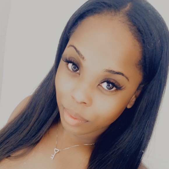 Meet your Posher, Sonae - Picture 1 of 1